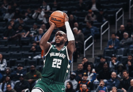 Khris Middleton’s Spectacular Return Ignites Milwaukee Bucks Victory Over Suns Khris Middleton’s Spectacular Return Ignites Milwaukee Bucks Victory Over Suns